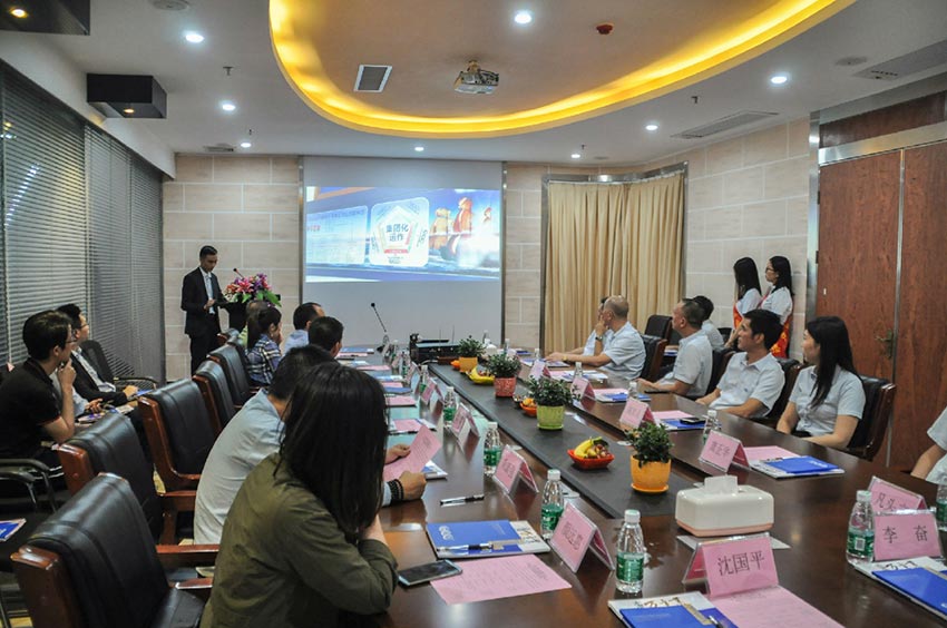 九游j9（中国）与佛山博士创新梦工场成功签订战略合作协议